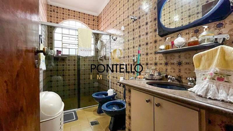 Casa, Cidade Nova, 7 Quartos, 2 Vagas, 1 Suíte