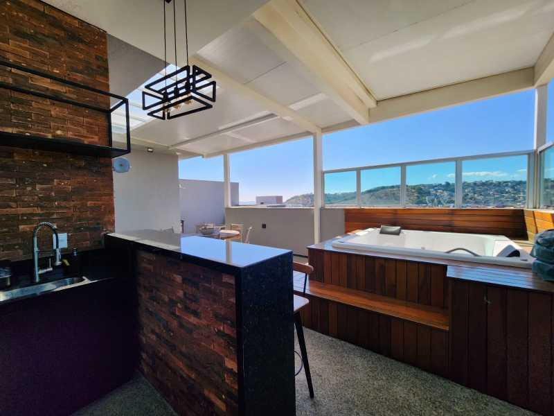 Cobertura, Manacás, 3 Quartos, 2 Vagas, 1 Suíte