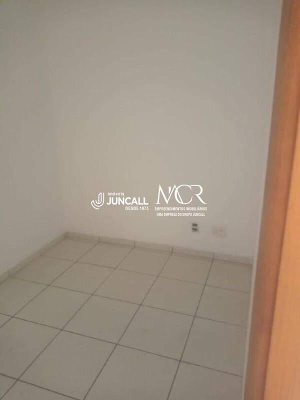 Sala, Funcionários