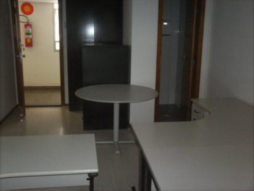 Sala, Santa Lúcia, 1 Vaga