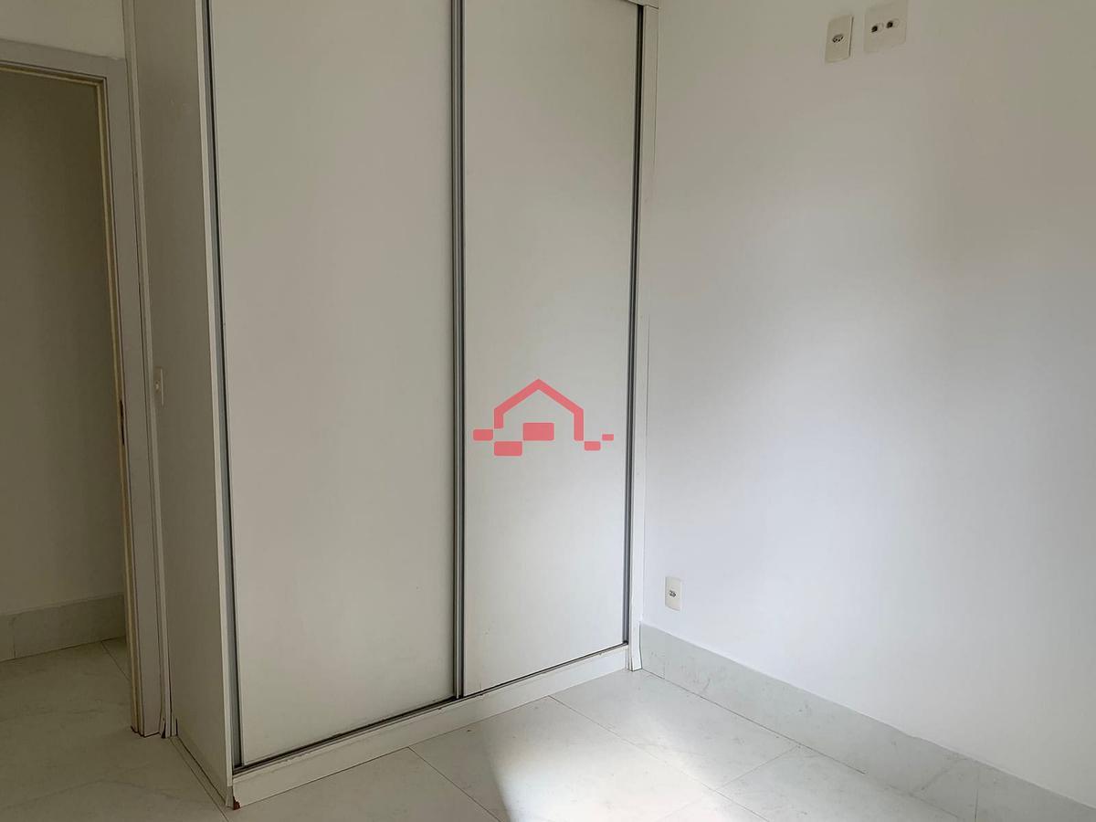Apartamento, Funcionários, 2 Quartos, 2 Vagas, 2 Suítes