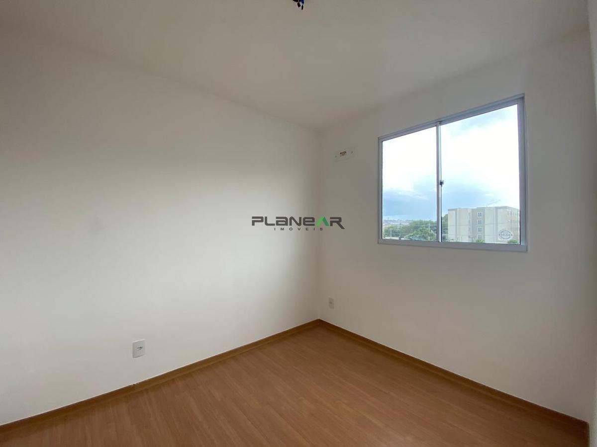 Apartamento, Três Barras, 2 Quartos, 1 Vaga