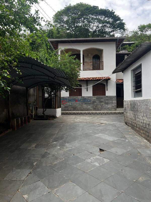 Casa, João XXIII, 3 Quartos, 2 Vagas, 1 Suíte