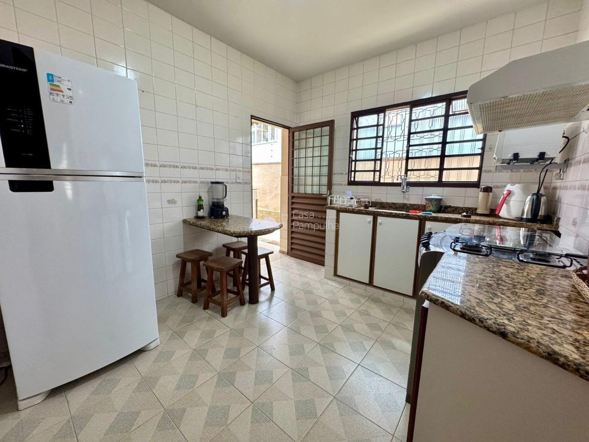 Casa, Santa Amélia, 3 Quartos, 4 Vagas, 1 Suíte