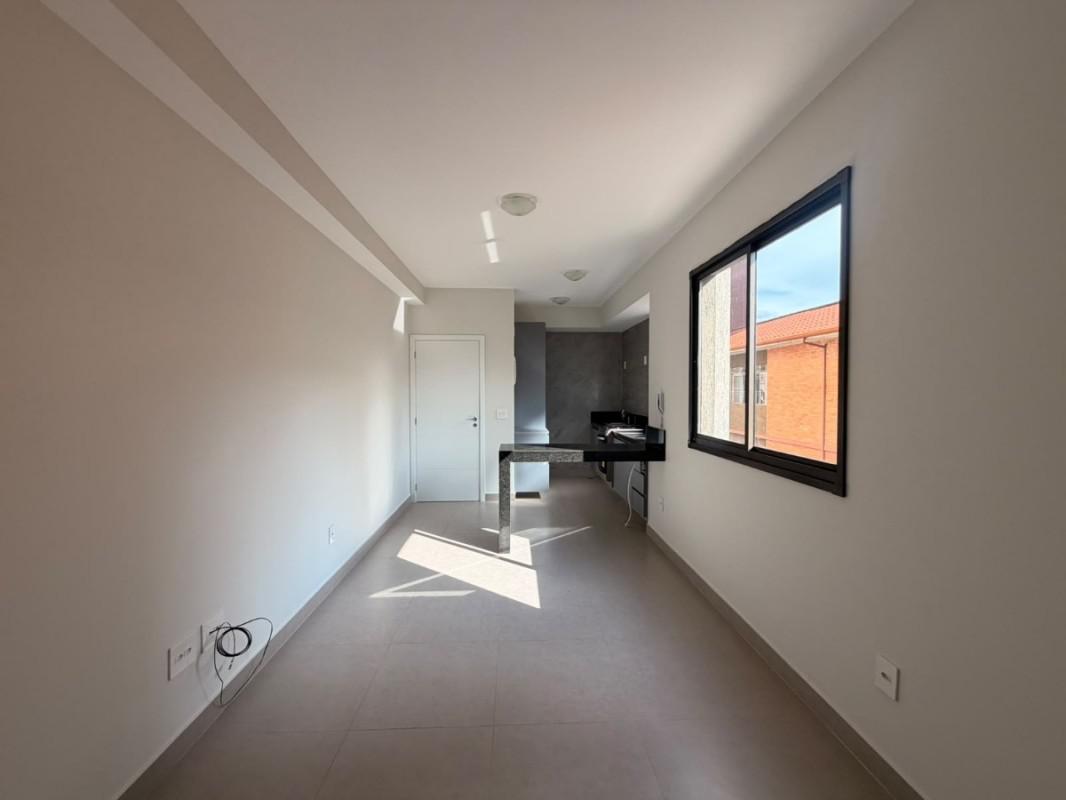 Apartamento, Floresta, 1 Quarto, 1 Vaga, 1 Suíte