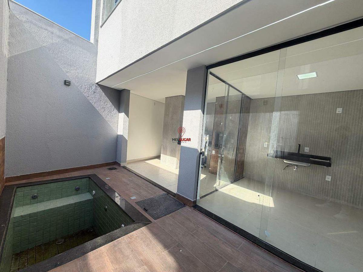 Casa, São Pedro, 3 Quartos, 2 Vagas, 1 Suíte