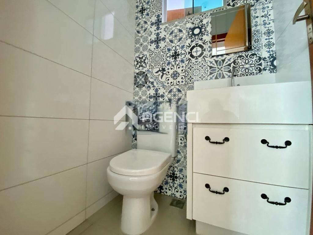 Casa, Cabral, 3 Quartos, 0 Vaga, 1 Suíte