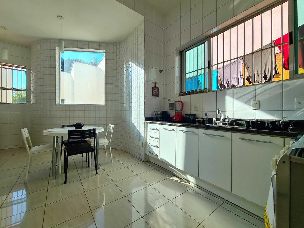 Casa, Bandeirantes (pampulha), 4 Quartos, 4 Vagas, 1 Suíte