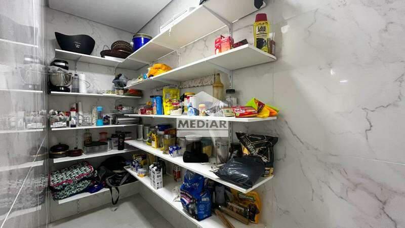 Casa, Comiteco, 4 Quartos, 4 Vagas, 2 Suítes