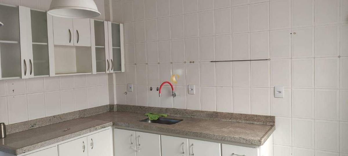 Cobertura, Santa Helena, 4 Quartos, 2 Vagas, 1 Suíte