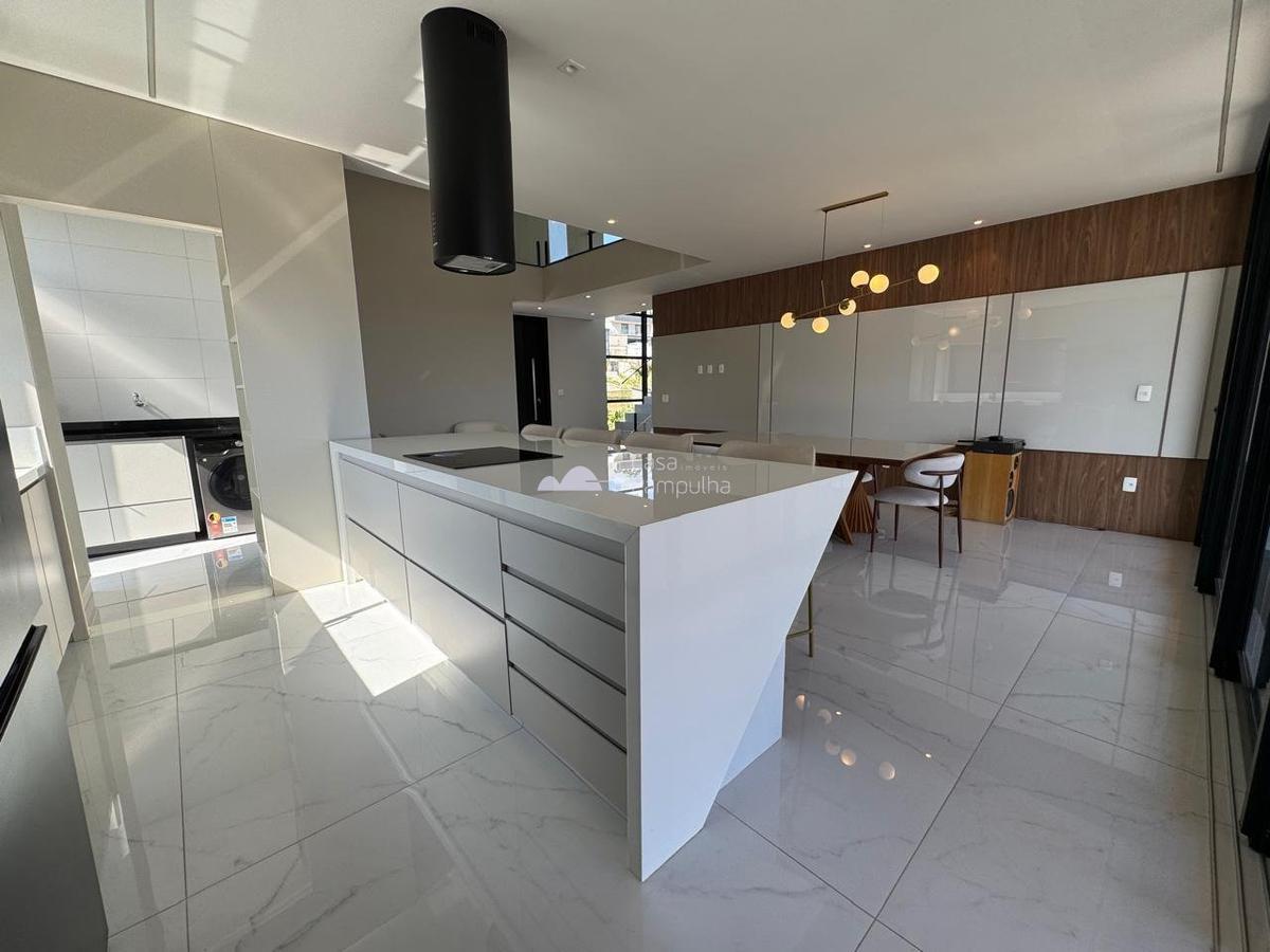 Casa, Alphaville Minas Gerais, 5 Quartos, 4 Vagas, 5 Suítes