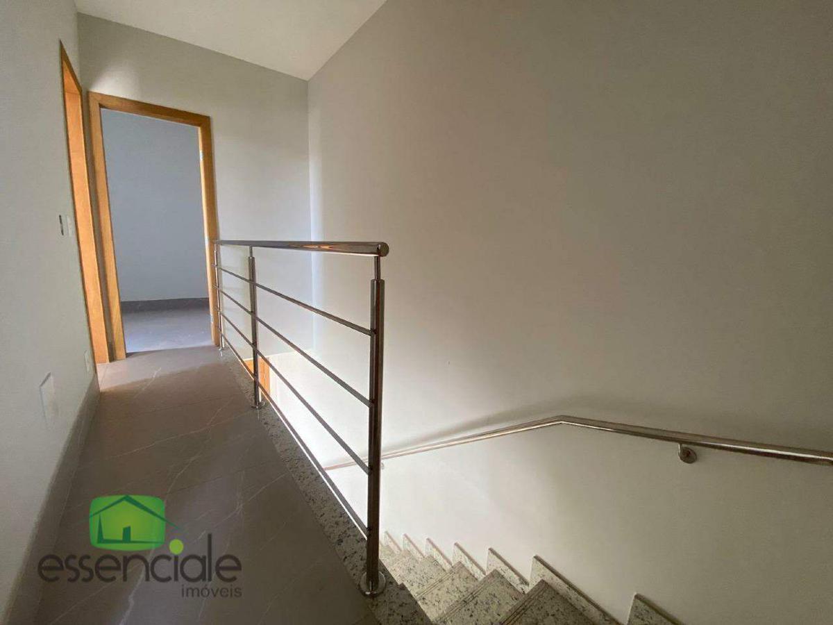 Cobertura, Fonte Grande, 3 Quartos, 2 Vagas, 1 Suíte