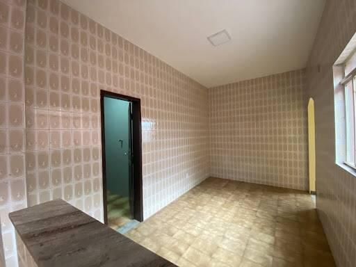 Casa, Centro, 3 Quartos, 2 Vagas, 1 Suíte