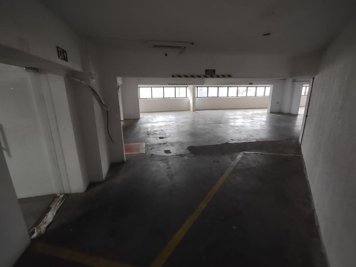 Sala, Santa Efigênia, 0 Quarto, 6 Vagas