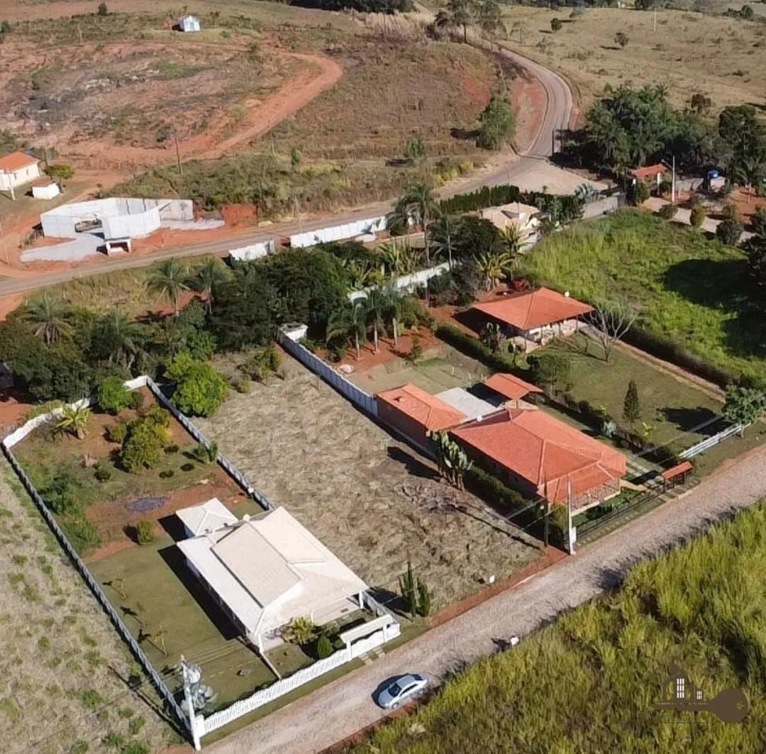 Lote, Centro, 0 Quarto, 0 Vaga
