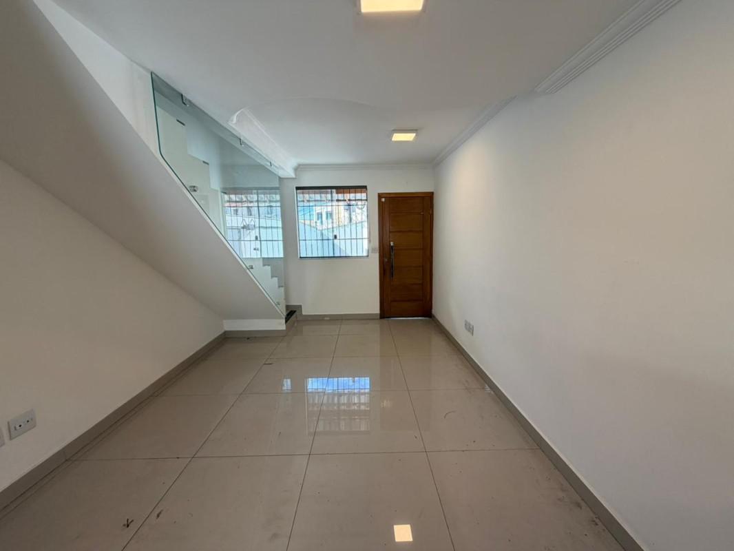 Casa, Santa Branca, 2 Quartos, 3 Vagas