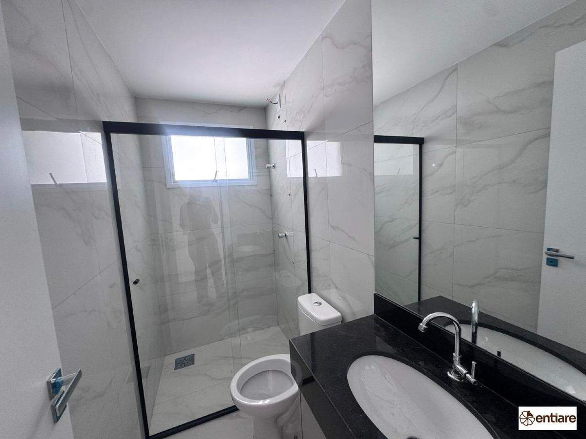 Apartamento, Centro, 2 Quartos, 2 Vagas, 1 Suíte