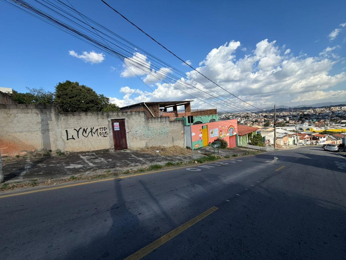 Lote, Tropical, 0 Quarto, 0 Vaga
