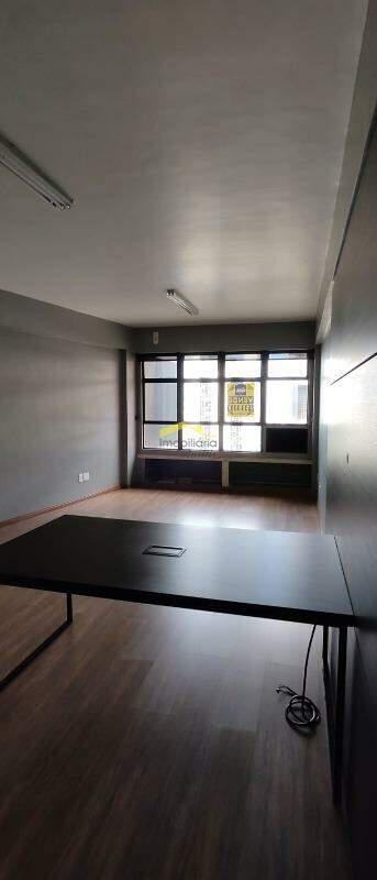 Sala, Estoril, 1 Vaga