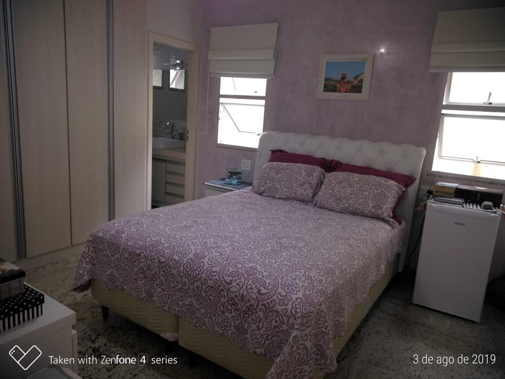 Casa, Itapoã, 4 Quartos, 4 Vagas, 2 Suítes