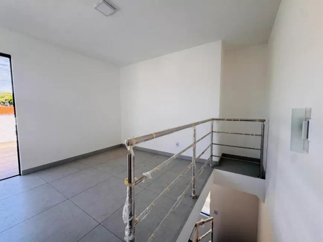 Cobertura, Santa Mônica, 3 Quartos, 2 Vagas, 1 Suíte