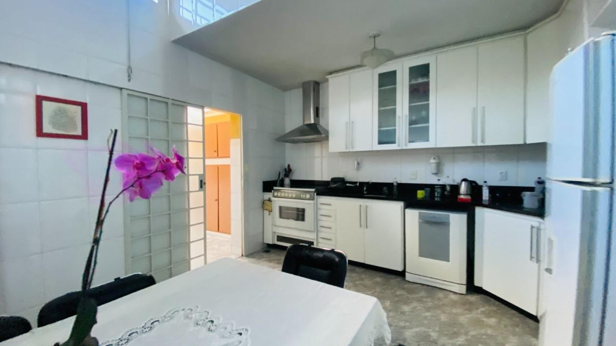 Casa, Ouro Preto, 4 Quartos, 10 Vagas, 1 Suíte