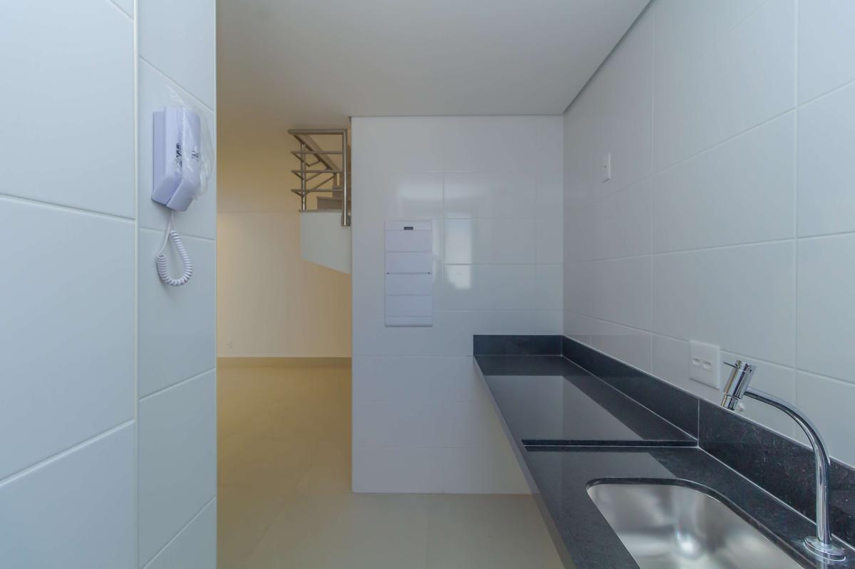 Cobertura, Serra, 3 Quartos, 2 Vagas, 1 Suíte