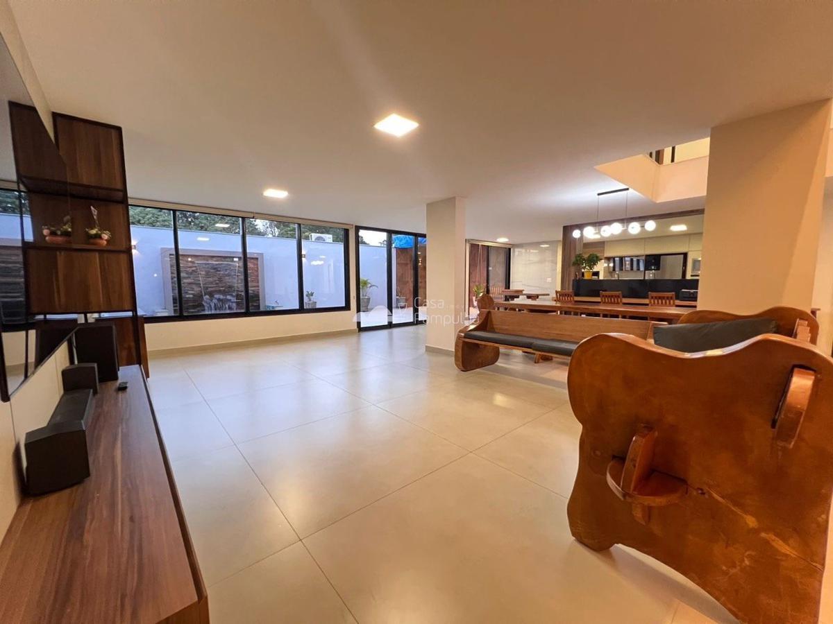 Casa, Itapoã, 3 Quartos, 4 Vagas, 3 Suítes