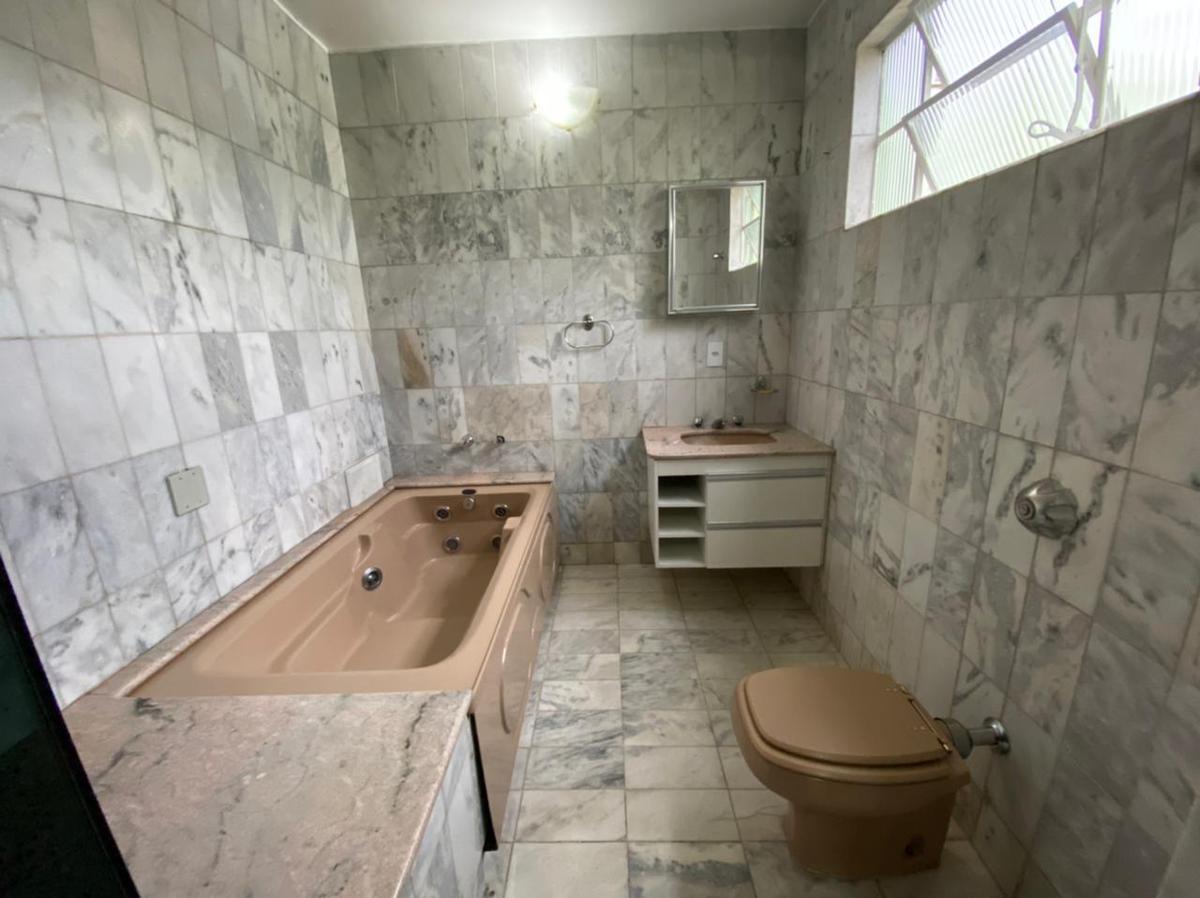 Casa, João Pinheiro, 4 Quartos, 0 Vaga, 2 Suítes