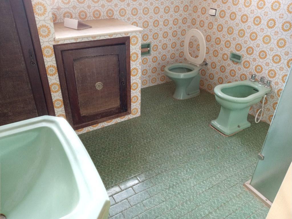 Casa, Centro, 3 Quartos, 2 Vagas