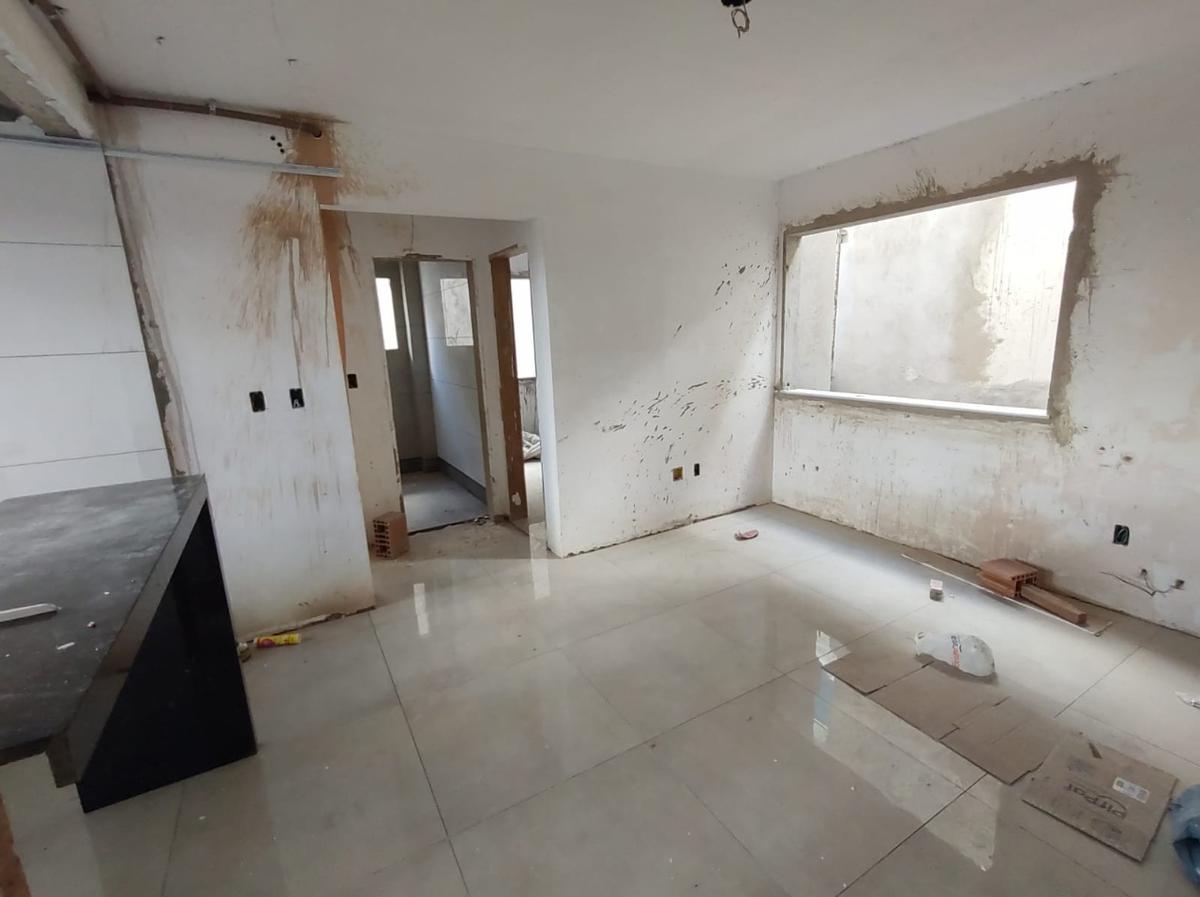 Apartamento, Maria Helena, 2 Quartos, 1 Vaga