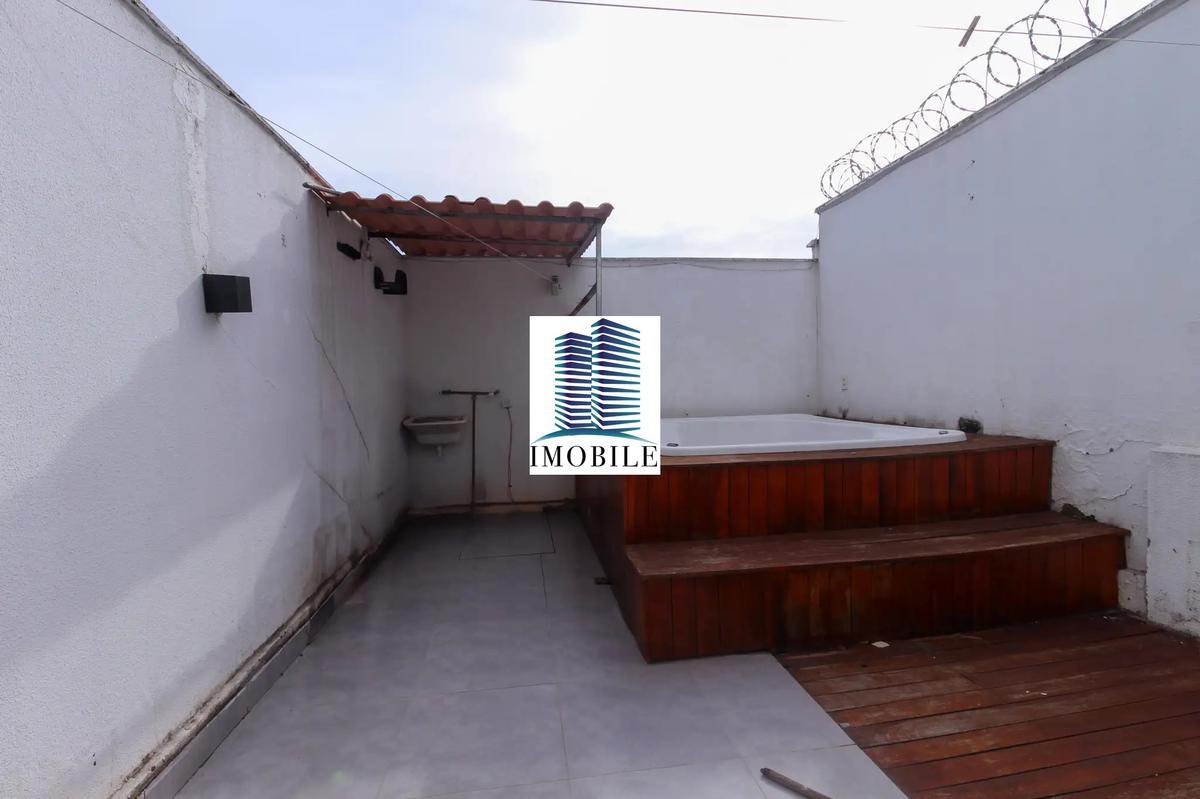 Casa, Parque Xangri-lá, 3 Quartos, 2 Vagas, 1 Suíte