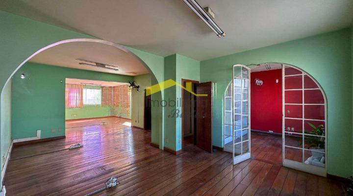 Casa, Estoril, 36 Vagas, 2 Suítes
