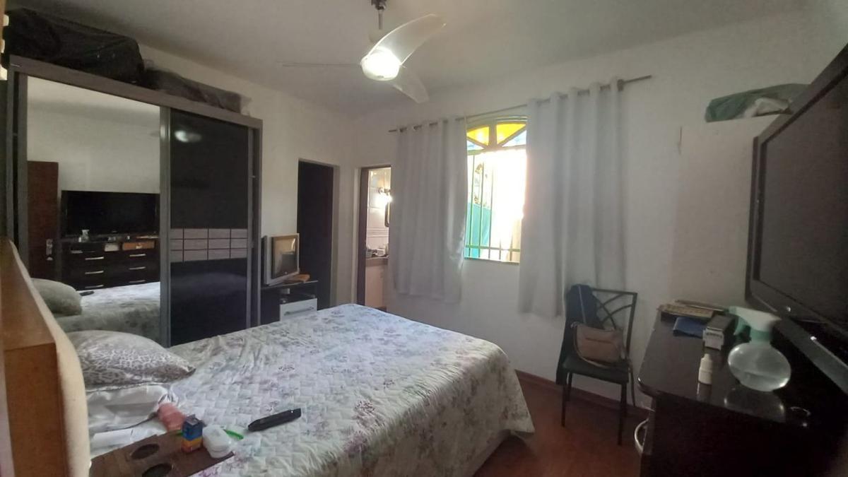 Casa, Santa Rosa, 3 Quartos, 2 Vagas, 1 Suíte