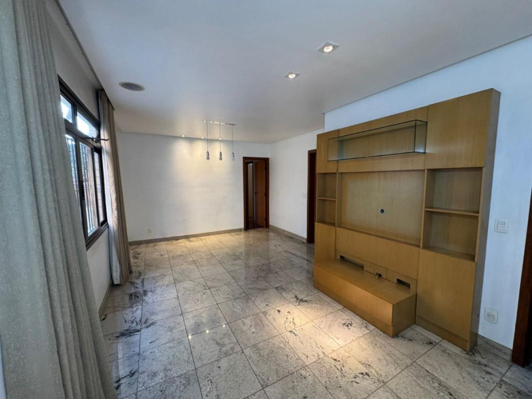 Apartamento, São Pedro, 4 Quartos, 2 Vagas, 1 Suíte