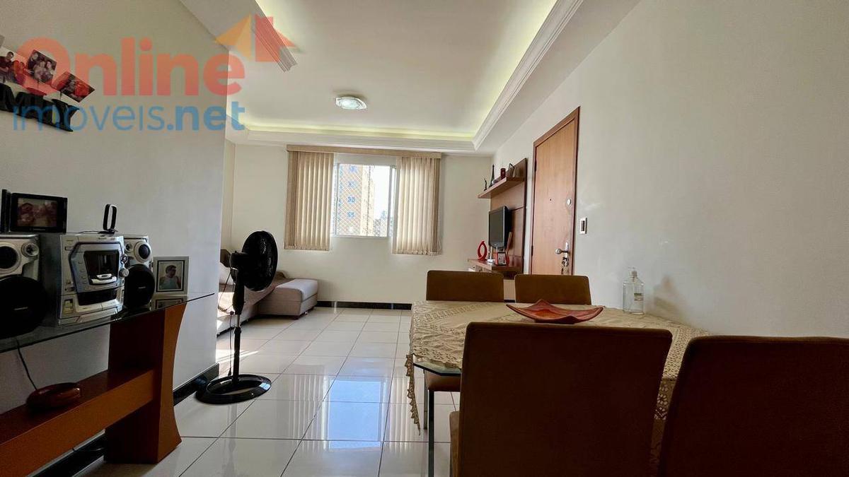 Apartamento, Sagrada Família, 3 Quartos, 0 Vaga, 1 Suíte