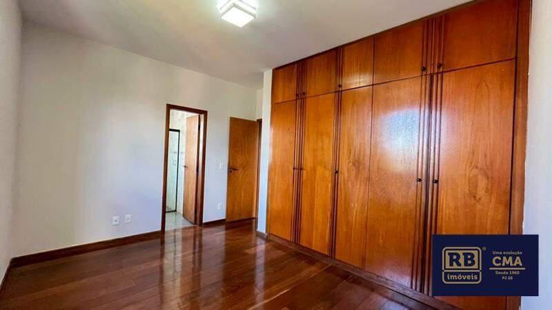 Apartamento, Cruzeiro, 4 Quartos, 2 Vagas, 1 Suíte