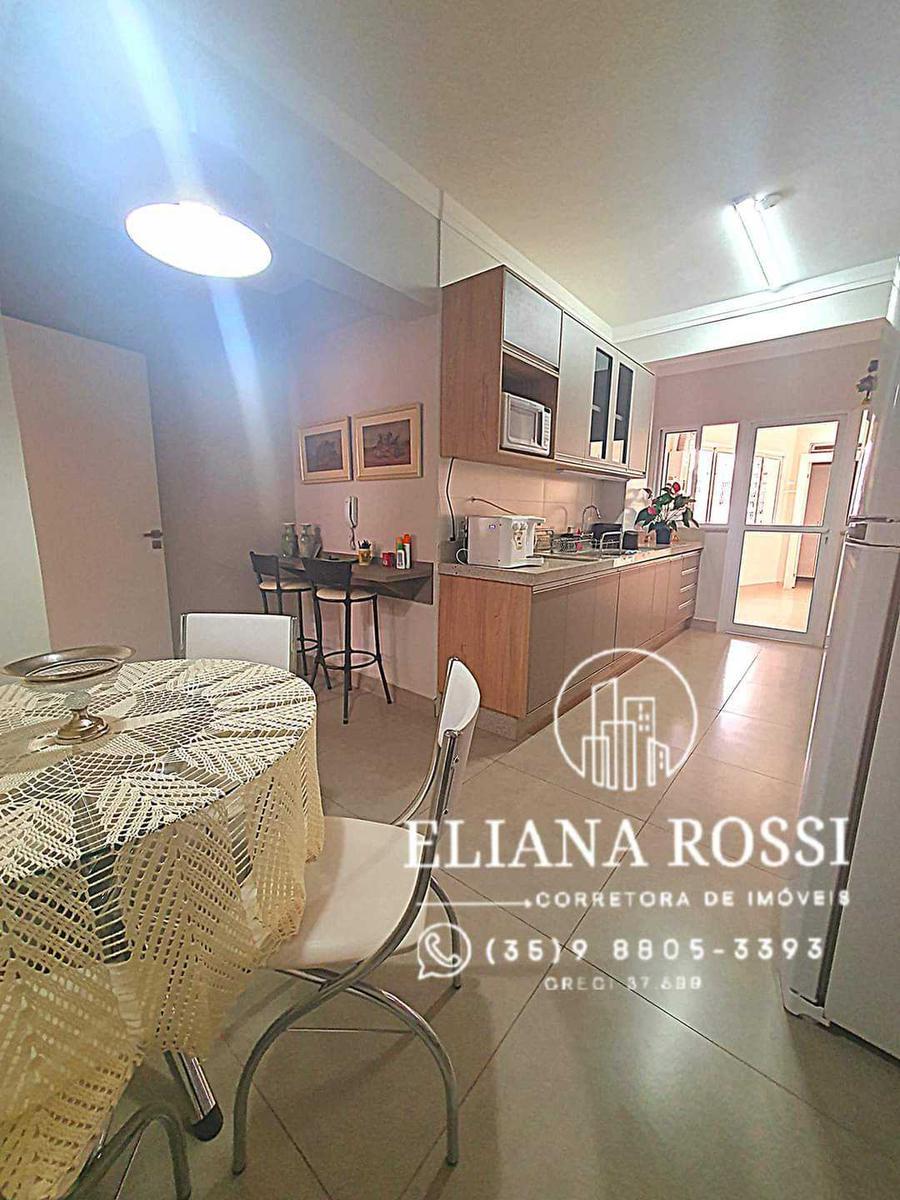 Apartamento, Centro, 4 Quartos, 2 Vagas, 1 Suíte