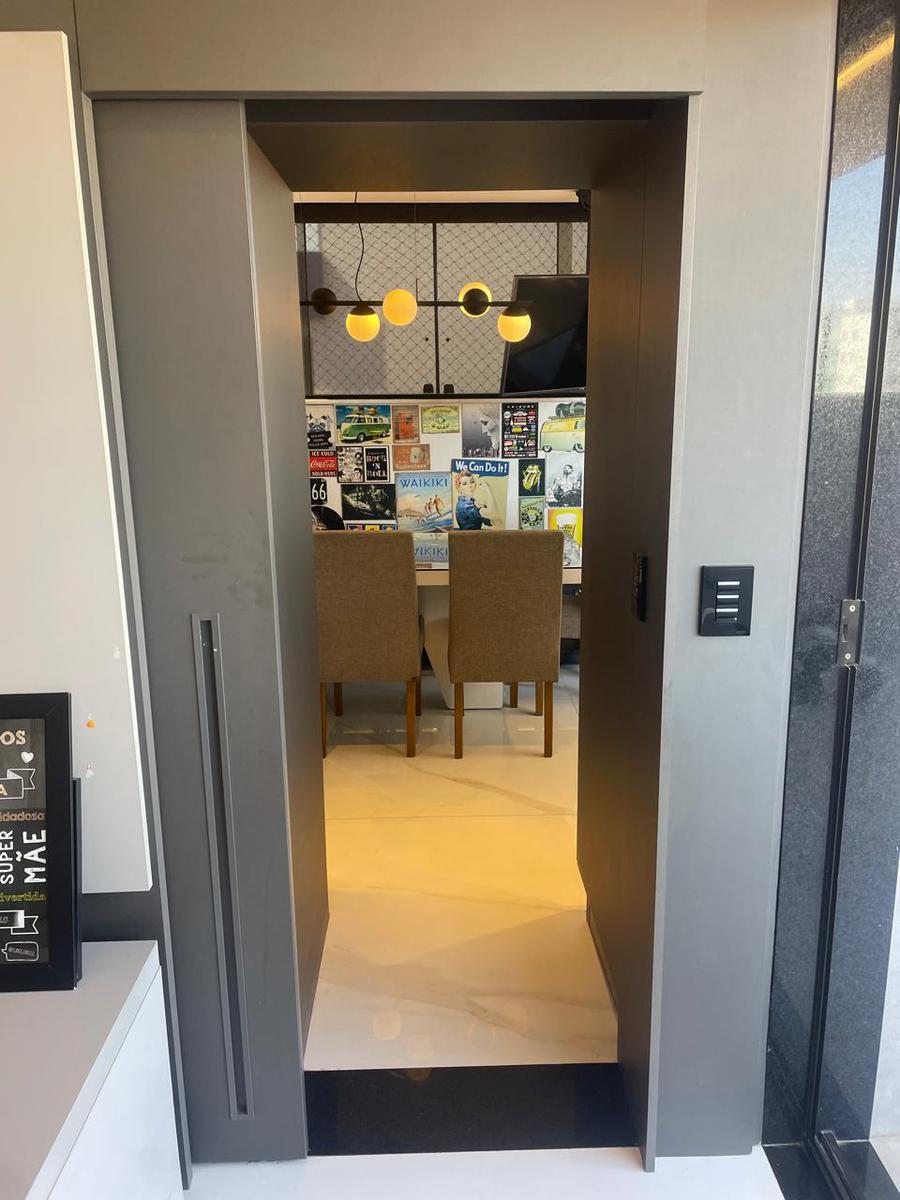 Cobertura, Jaraguá, 3 Quartos, 3 Vagas, 3 Suítes