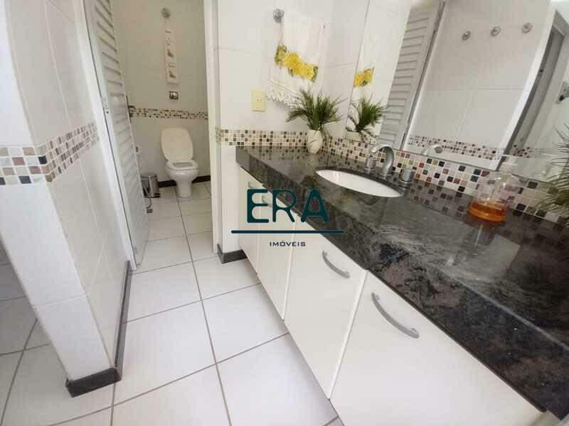 Casa, Comiteco, 5 Quartos, 4 Vagas, 5 Suítes
