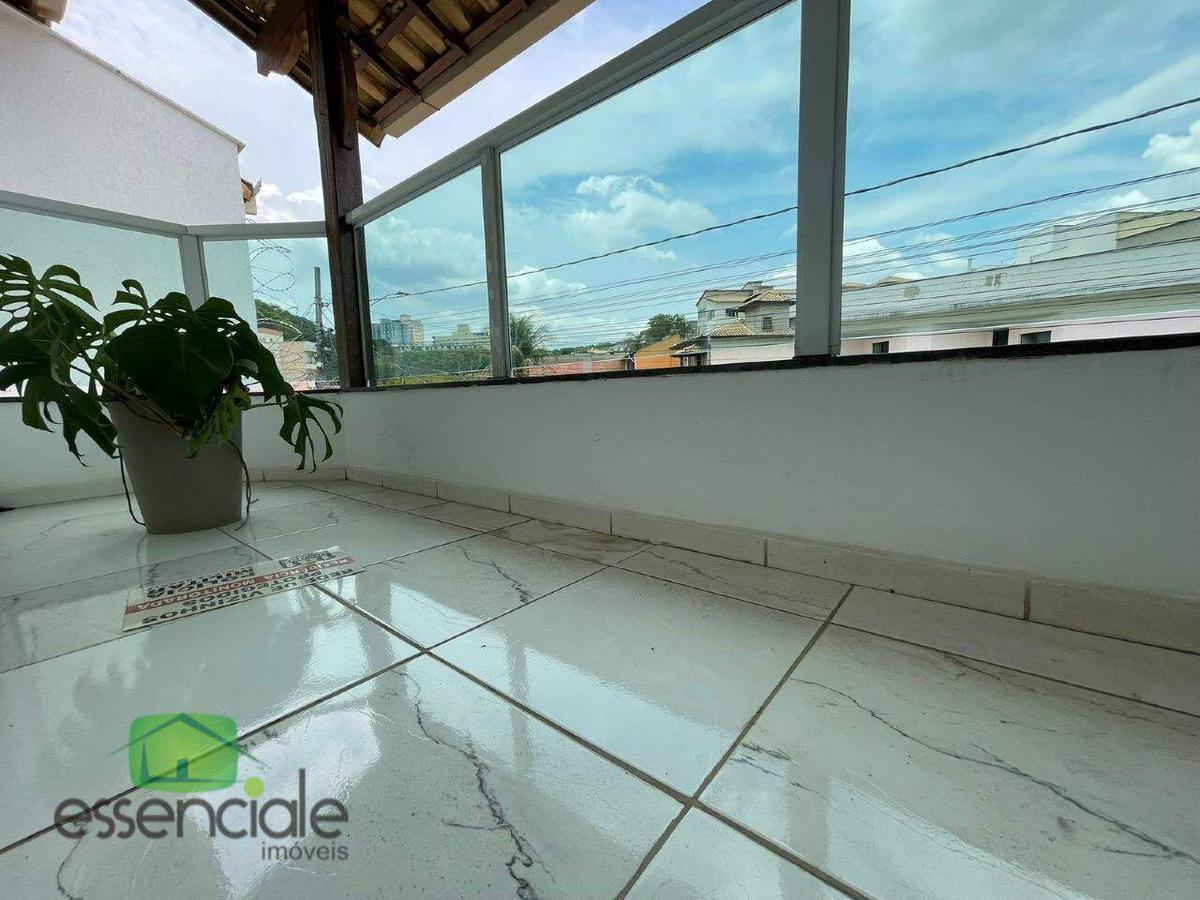 Casa, Europa, 3 Quartos, 2 Vagas, 1 Suíte