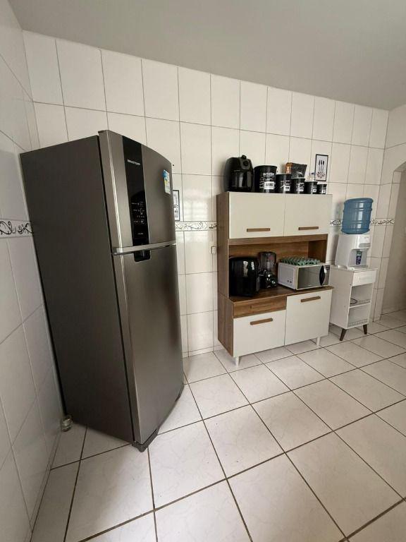 Casa, Vitória, 2 Quartos, 5 Vagas