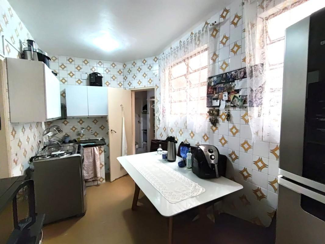 Apartamento, João Pinheiro, 3 Quartos, 0 Vaga