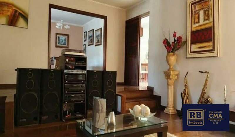 Casa, Luxemburgo, 5 Quartos, 4 Vagas, 2 Suítes