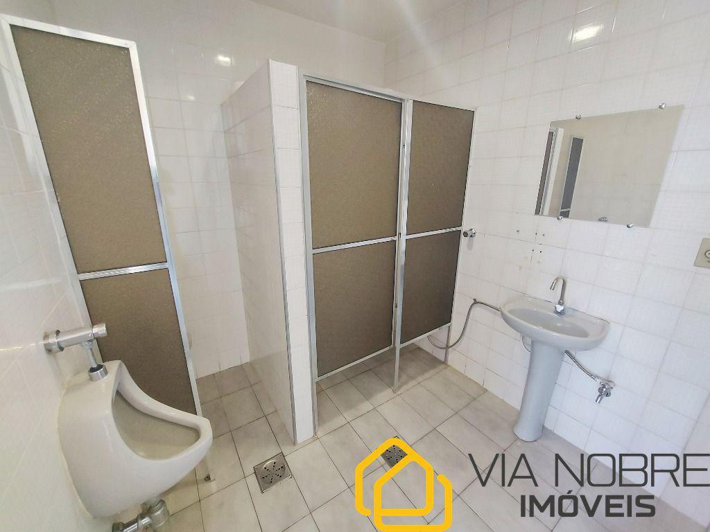 Sala, Estoril, 2 Vagas