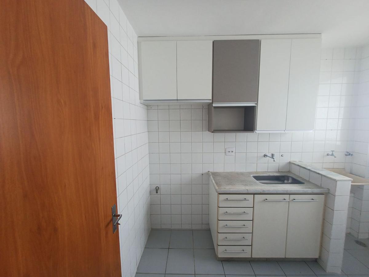 Apartamento, Santa Cruz, 2 Quartos, 1 Vaga