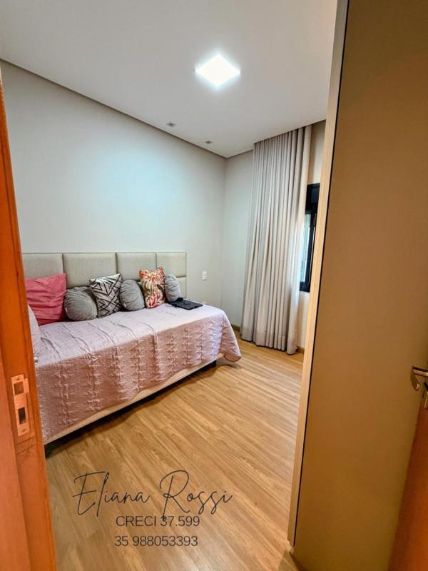 Casa, Campos Elíseos, 3 Quartos, 4 Vagas, 1 Suíte