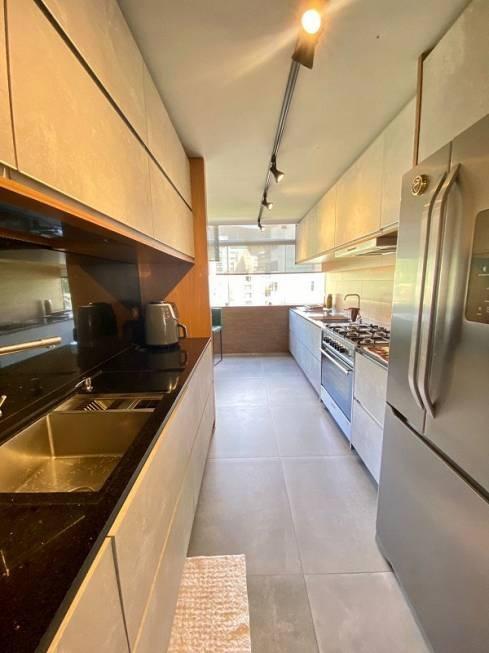 Apartamento, Comiteco, 4 Quartos, 2 Vagas, 2 Suítes