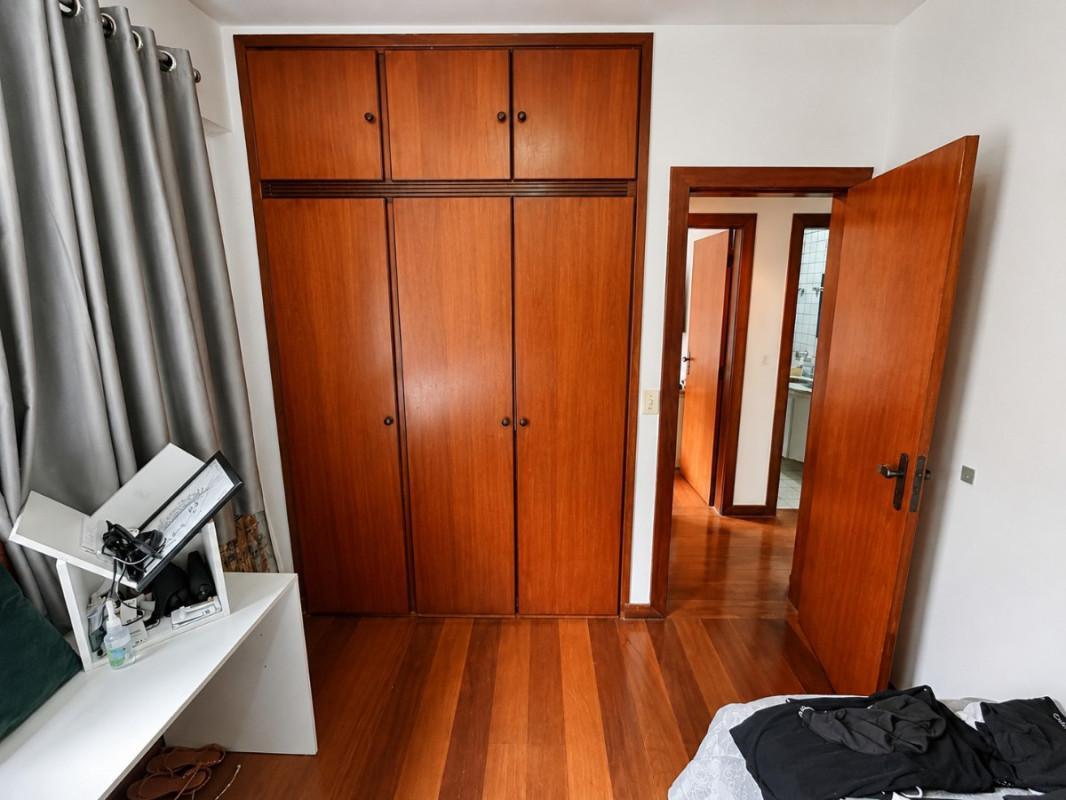 Apartamento, Vila Paris, 2 Quartos, 1 Vaga