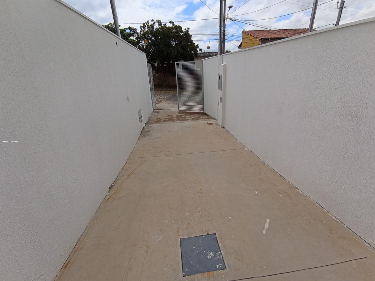 Casa, Santa Branca, 2 Quartos, 2 Vagas, 2 Suítes